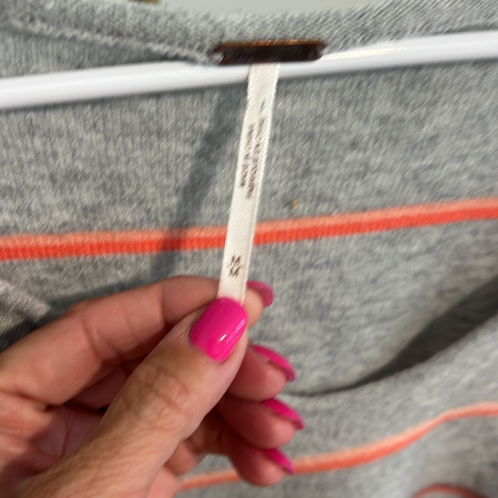 Free People Cropped Lightweight Sweater - Picture 2 of 5